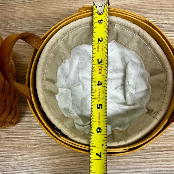 VINTAGE Longaberger Set - Tissue Basket and Rings ‘N Things Basket 1996 / 2001 - Picture 4 of 7